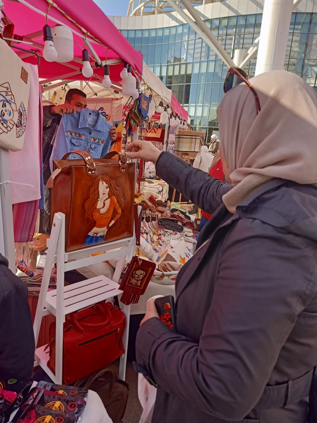 Cotzl - مبادرة اطلع للنور