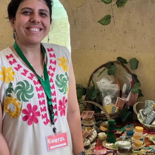 اطلع للنور: نموذج ناجح لدعم الحرف اليدوية والمشروعات الصغيرة في مصر