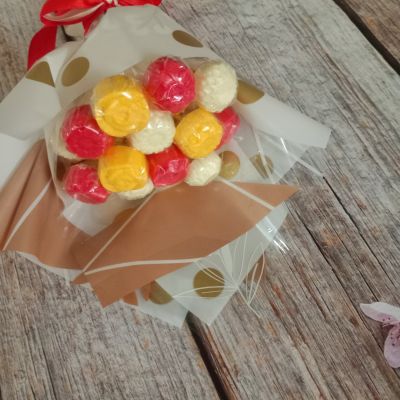 بوكية ورد شيكولاتة