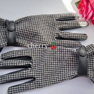 جوانتى جلد مع صوف