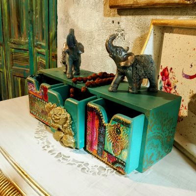 منظم الاكسسوارات والميكب 