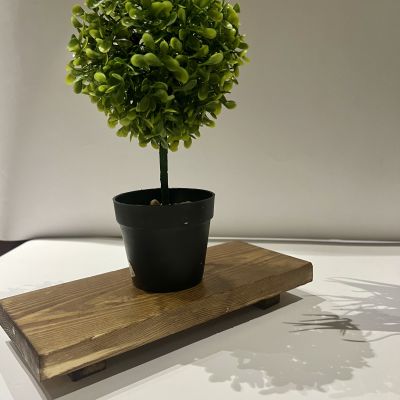 استاند صغير للشموع والزرع 