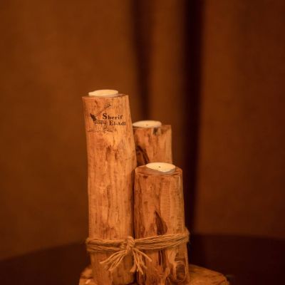 شمعدان طويل 