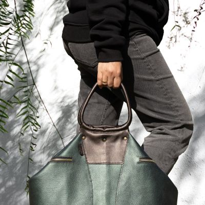 حقيبة كتف نسائيه 