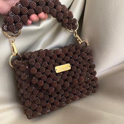   شنطة توت بني