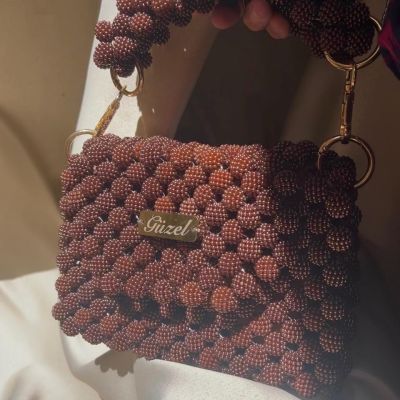   شنطة توت بني