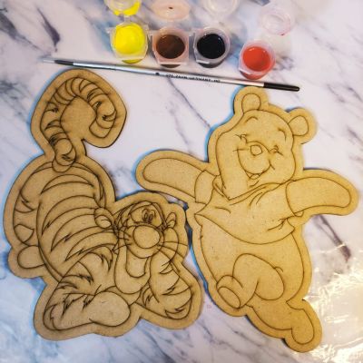 مجموعة خشبية للاطفال بالفرشه و الألوان