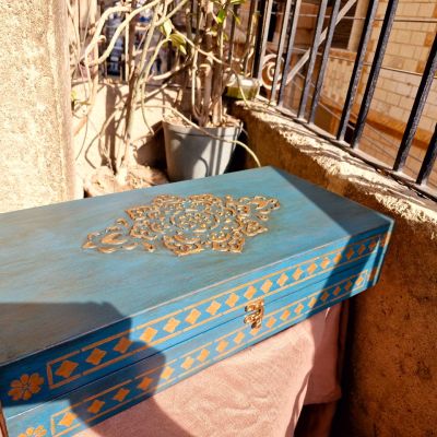 لعبه الطاولة 