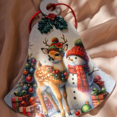 عليقات تزين لكريسماس