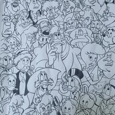 أوراق التلوين الضخمة + علبة الوان فلوماستر هدية علي الشيت 