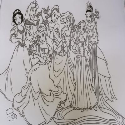 أوراق التلوين الضخمة + علبة الوان فلوماستر هدية علي الشيت 