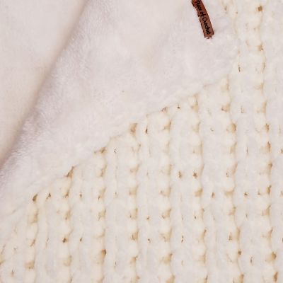 بطانية بيبي أوف وايت 