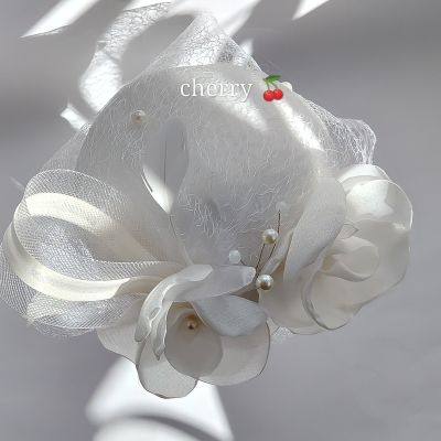 قبعه الزفاف 