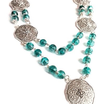 قلاده من حجر مرمر لون اخضر