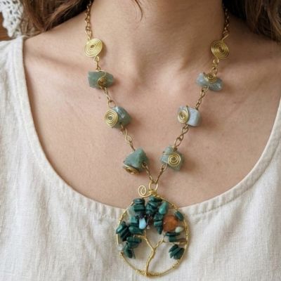 Handmade necklace from copper, malachite, African turquoise, Jade and carnilian🧡💚💚