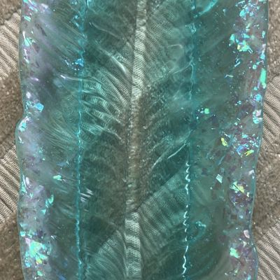 Resin feather tray 