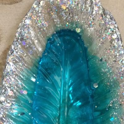 Resin feather tray