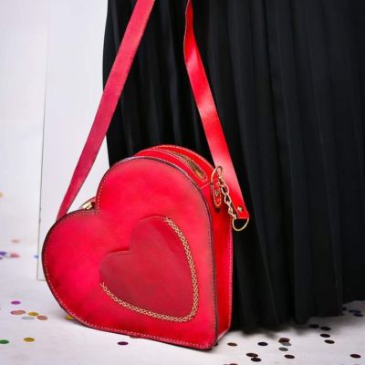 شنطة جلد طبيعي .هاند ميد 