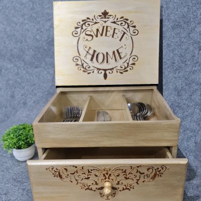 منظم لأدوات المائده