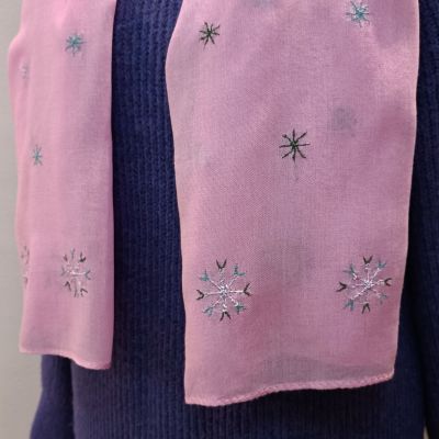 سكارف مطرزة يدوى من سيوة