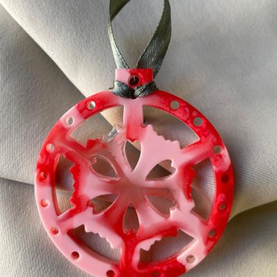 Resin Christmas ornament 