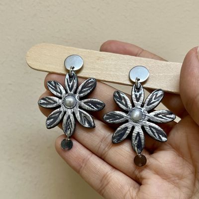 Celene earrings 3 🩶