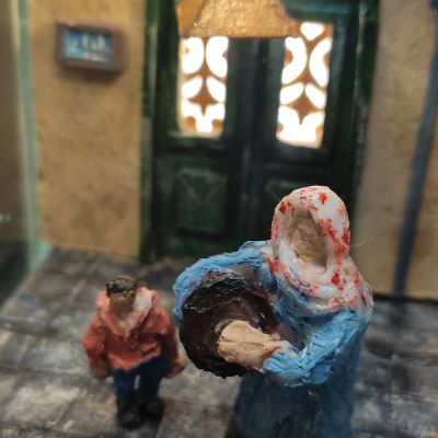 فانوس رمضان بداخله مشهد من شارع مصري فى رمضان 