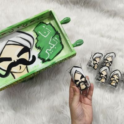 Hand painted glass Istikana set