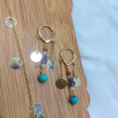 طقم سلسله وانسيال وحلق من احجار الكوارترز والفيروز 