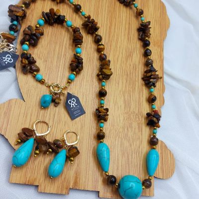  طقم كوليه واسوره وحلق من احجار التايجر والفيروز