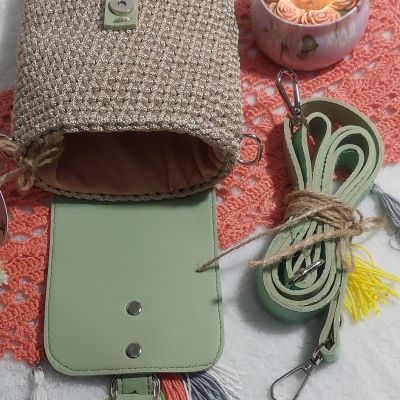 مينى كروس كروشيه