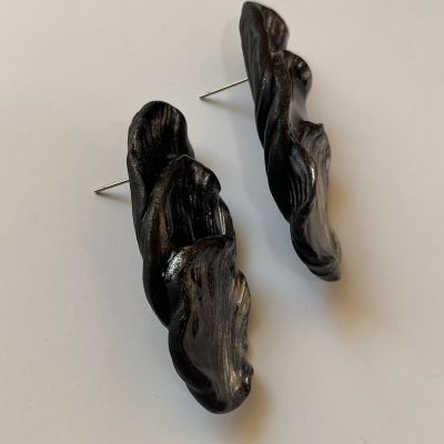 Silver earrings 🩶