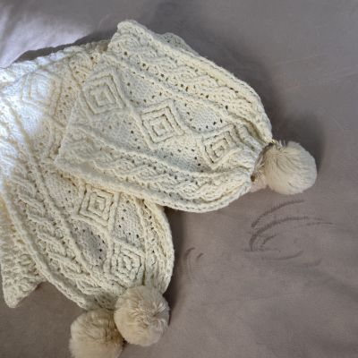 كوفيه كروشيه اوف وايت