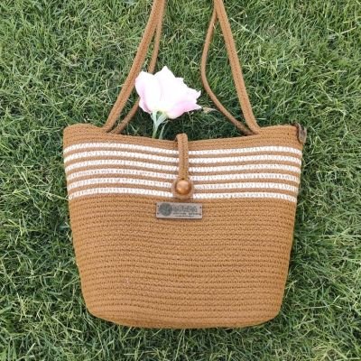 حقيبة بخيوط الكوردون