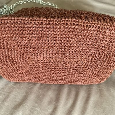 Crochet bag with metal frame