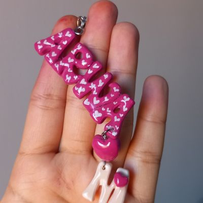 ميدالية مفاتيح بالاسم