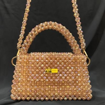 الفتاة الذهبية