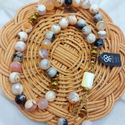 مسبحه٣٣ من احجار العقيق وفواصل هيماتيت وسلاسل دهب صينى جولد