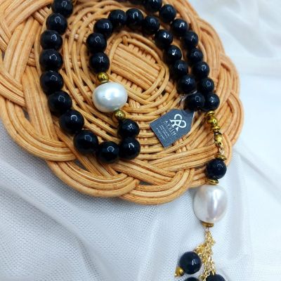 مسبحه٣٣ من احجار العقيق وفواصل هيماتيت وسلاسل دهب صينى جولد