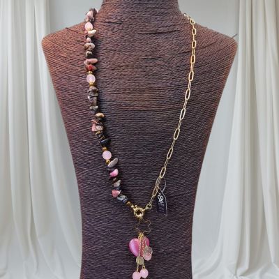 A set including a necklace, earrings, and a bracelet, made from broken agate stones