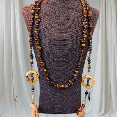 طقم عقد اسكارف وحلق واسوره من احجار التايجر