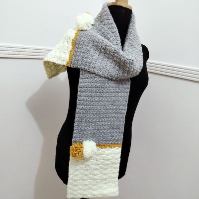 Wool scarf