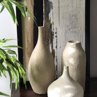 طقم فازات ثلاثى مختلف الأحجام 