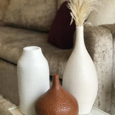 طقم فازات ثلاثى مختلف الأحجام 