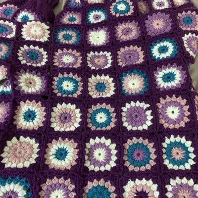 جاكت كروشيه وحدات من الصوف