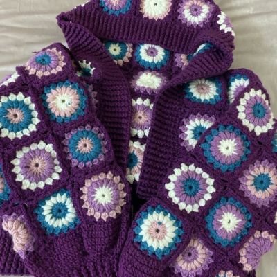 جاكت كروشيه وحدات من الصوف