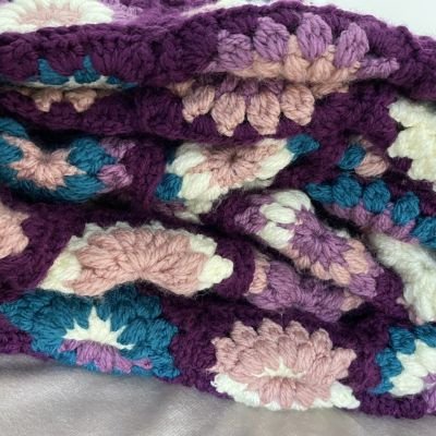 جاكت كروشيه وحدات من الصوف