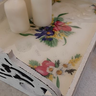 صينية خشب بيضاء