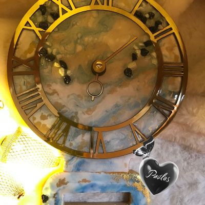 ساعة مكتب ريزن بإستاند 