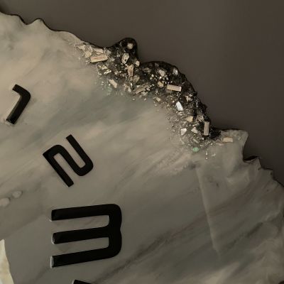 ساعه حائط ريزن 